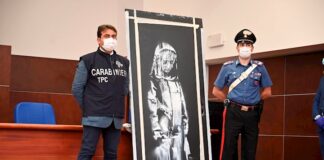 Italia devuelve a Francia la obra robada de Banksy en homenaje a Bataclan