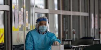 La pandemia pone en aprietos a hospitales y funerarias