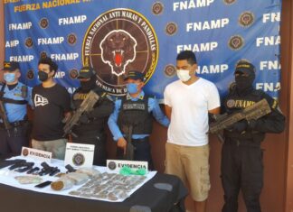 Fiscalía Regional de Choluteca detienen dos ciudadanos por narco menudeo DETENIDOS CHOLUTECA