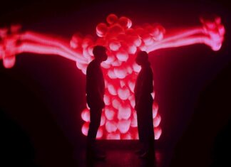 La música electrónica, la efervescencia de la libertad juvenil