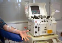 España reconoce como accidente laboral muerte por covid de médico argentino