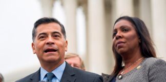 California pide bloquear la suspensión de las visas de estudiantes