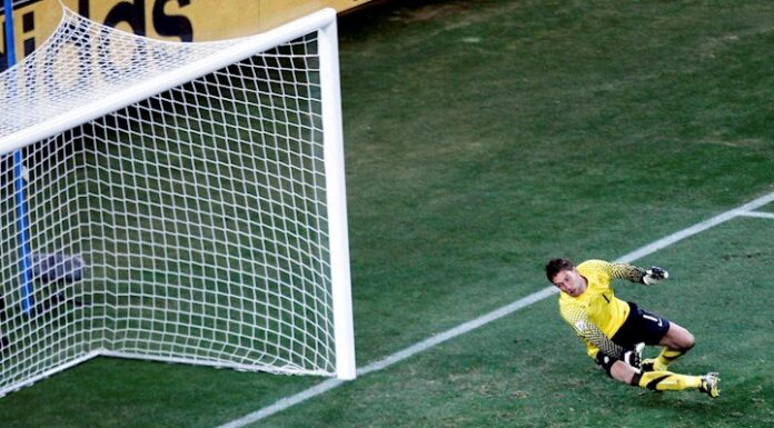 Acción-Reacción, el gol que dio a España el Mundial 2010 en acero y bronce