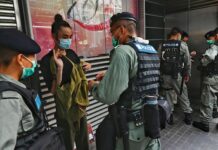 Facebook, WhatsApp y Twitter dejarán de colaborar con la Policía de Hong Kong