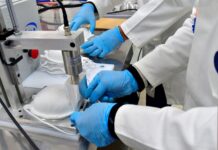 El inventor de la N95 suspende su jubilación para luchar contra la pandemia