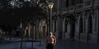 Perú tiene 32 millones de habitantes con la esperanza de vida de 76,9 años