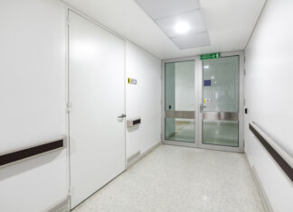 Dos hospitales hondureños tendrán puertas antibacterianas hechas en Valencia