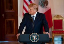 Trump asegura que el caso por sus impuestos es un «enjuiciamiento político»