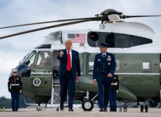 Detienen a hispano por disparar un arma durante visita de Trump a Miami