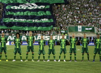 Por 14 infectados con COVID-19 cancelan partido del Chapecoense en Brasil