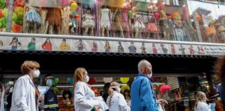 Casos globales de COVID ascienden a 11,1 millones, con más de 528.000 muertes