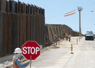Trump también erigirá un «muro virtual» en la frontera con México