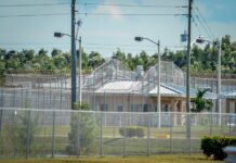 Denuncian muerte por COVID-19 del segundo inmigrante detenido en Florida centro de detención de Krome