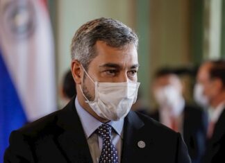 Paraguay considera inminente un retroceso de fase ante el avance de la pandemia Mario Abdo Benítez.