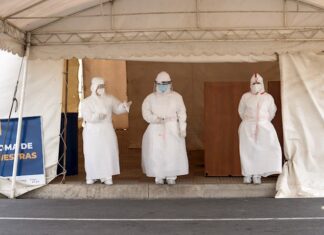 EL 1 % de la población mundial se ha infectado con el coronavirus Enfermeras