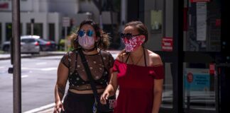 EE.UU., en «una nueva fase» de la pandemia con contagios en áreas urbanas y rurales eeuu