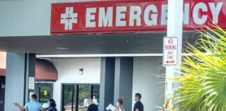 Estados Unidos acumula 553.084 muertos y 30.535.374 contagios por covid-19 emergencia