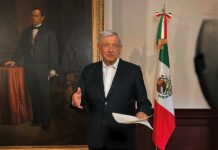 López Obrador sería primer mexicano en usar la vacuna rusa contra COVID