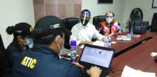 Director de Administración de la Secretaría de Salud comparece por supuesta compra y venta irregular de mascarillas