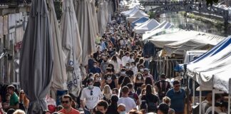 Los casos de coronavirus se acercan a 25 millones