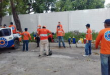 Limpieza en las instalaciones del Instituto de La Ceiba, con el objetivo de utilizarlo como albergue temporal