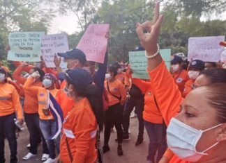 Los empleados de COPECO se toman las instalaciones por falta de pago