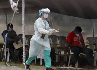 Honduras ha perdido unos 70 médicos y 38 enfermeras por la covid-19
