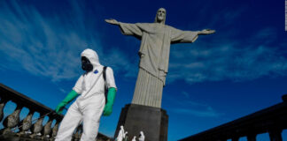 Cristo Redentor de Río de Janeiro fue sometido a una estricta limpieza para garantizar la seguridad de los asistentes desde este sábado