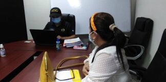Continúan declaraciones por venta millonaria de mascarillas
