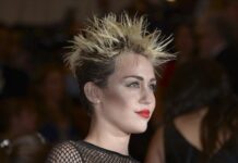 Miley Cyrus consuma su esperado retorno a la música liberada y ochentera