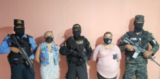 Capturan a dos extorsionadoras de la pandilla 18 en la colonia La Laguna de Comayagüela