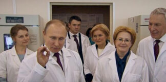 Los creadores de la vacuna rusa contra la covid-19 tramitan ya la certificación del fármaco