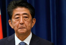 Shinzo Abe, el duradero primer ministro japonés derrocado por una enfermedad