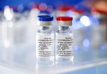 Rusia produce las primeras 15.500 dosis de su vacuna anti-COVID-19