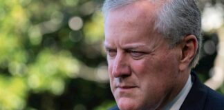 Las negociaciones para un nuevo paquete de alivio en EE.UU. enfrentan un «largo camino» Mark Meadows