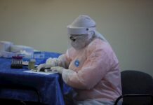 Honduras registra 2.049 muertos por COVID-19 y 65.802 contagios en 6 meses medico