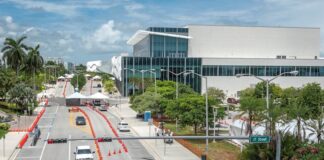 La COVID-19 en Florida se estabiliza con 6.000 casos diarios tras brusca alza Florida