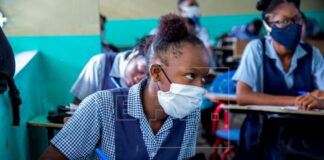OMS: Vuelta al colegio será segura si la transmisión local del virus es baja