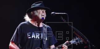Neil Young denuncia a la campaña de Trump por utilizar sus canciones Neil Young