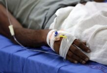 Al menos 75 muertos por consumo de alcohol adulterado en el norte de la India