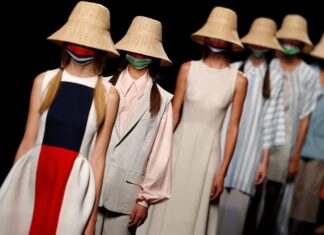 Arranca la Semana de la Moda de Londres con la belleza más cruda de Burberry