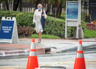 Un coctel de fármacos contra la COVID-19 es probado con éxito en Florida covid florida
