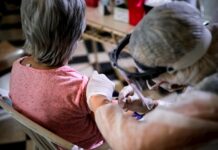 OMS: pandemia podría causar dos millones de muertos si no aumentan esfuerzos