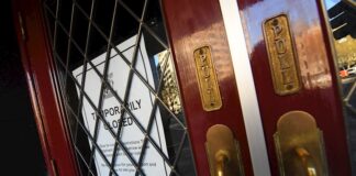 Inglaterra cerrará bares y restaurantes a las diez de la noche por la COVID bar covid