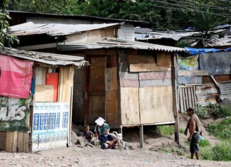 La COVID-19 dejará una caída histórica del PIB y engrosará la informalidad en Honduras pobreza