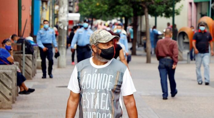 Plan de presupuesto de Honduras recorta más el gasto social, dice Icefi