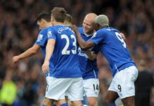 El Everton de James sorprende a Mourinho