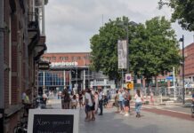 Países Bajos sigue sin ver útil la mascarilla y mantiene cerradas discotecas