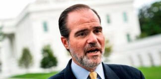 Estadounidense Mauricio Claver-Carone, único candidato para presidir el BID