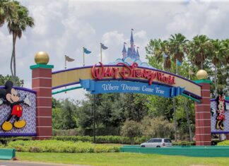 Walt Disney despedirá a 28.000 trabajadores por el cierre de parques temáticos disneylandia